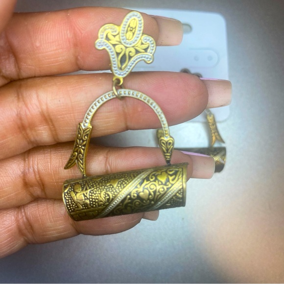 Rare & Vintage Clip On Big Statement Custom Earrings - Picture 1 of 7